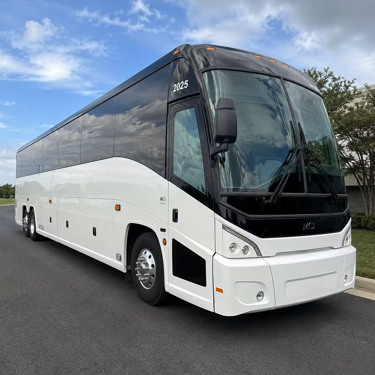 american airlines center concerts are better with a private bus from garland