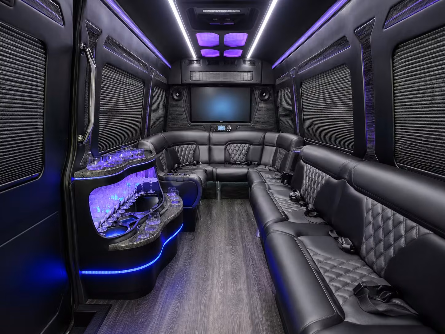 what makes coachbusgarland com the smart choice for garland law enforcement emergency services transportation